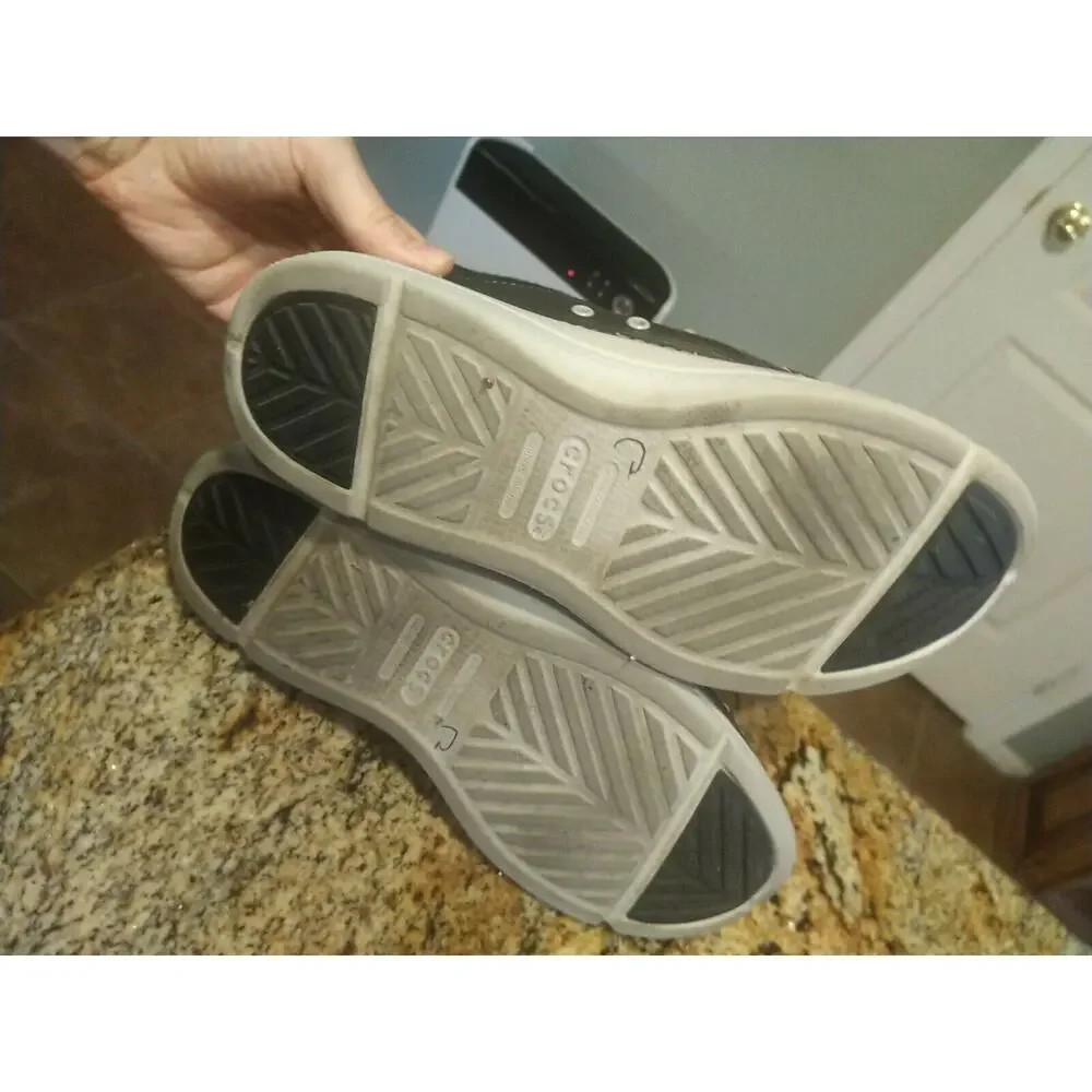 CROCS Cove Boat Shoes Loafers Size 10 Black Lace Up 11488